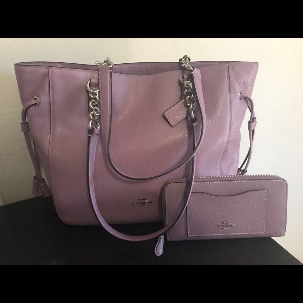 Coach shoulder bag and wallet